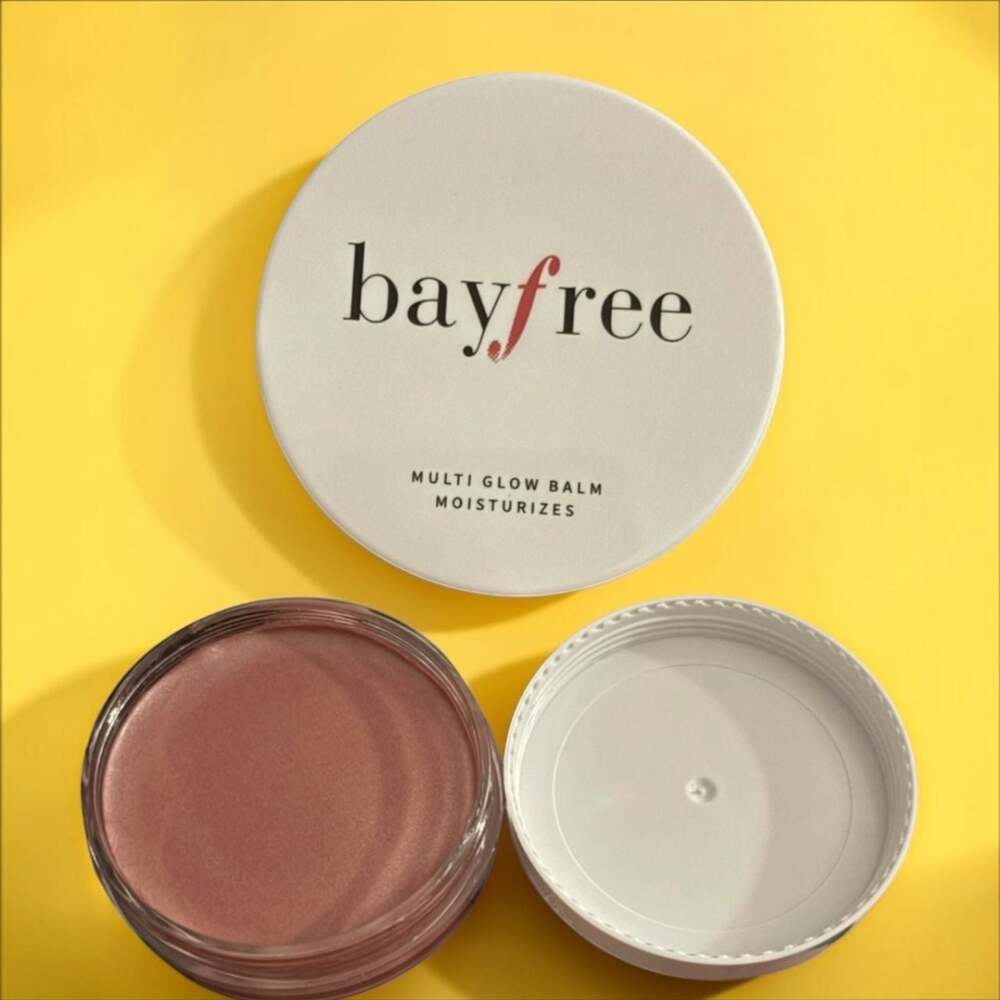 Bayfree Multi Glow Balm Moisturizes Nude Gardenia 18g